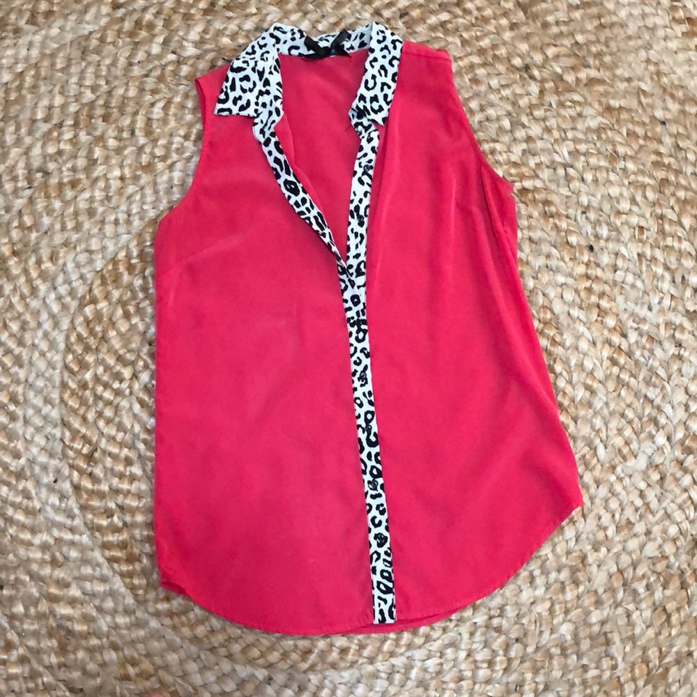 Hot pink and leopard Tunic top